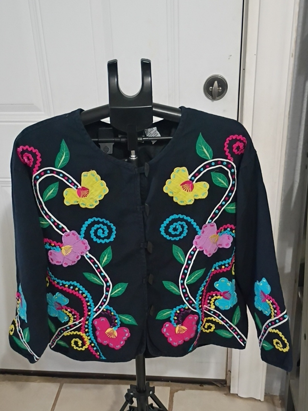 SARA STUDIO PLUS BLOUSE